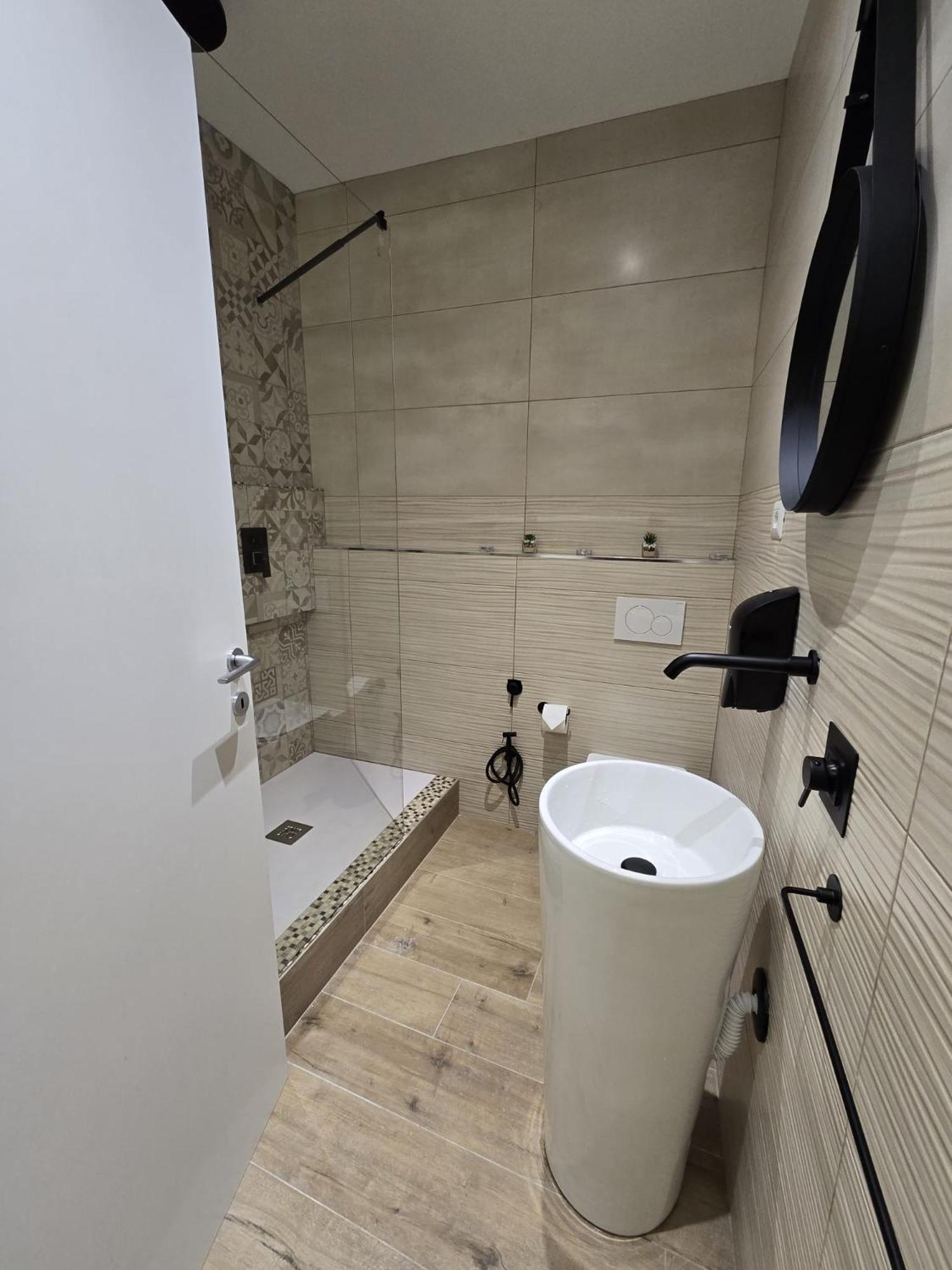 Elite Apartment Spa CTA Exteriér fotografie